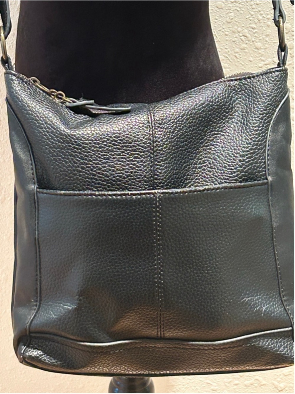 Women's Herve Benard Crossbody Bag 11 x 11 x 2 Black
